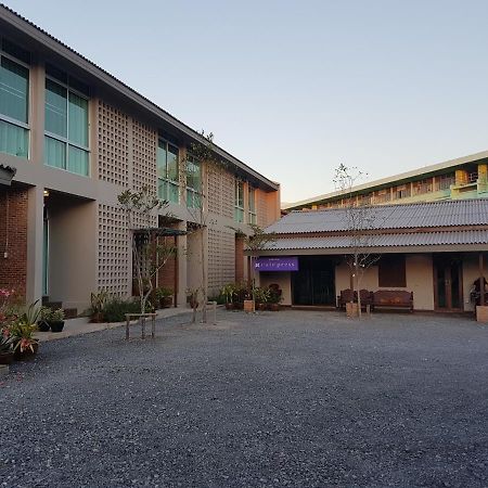 Mon-Dee Minihotel Nan Luaran gambar